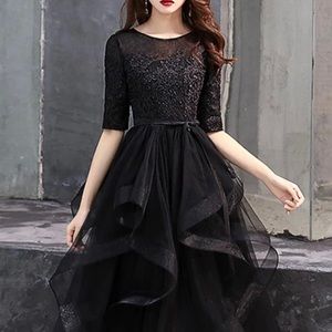 Tulle gown size small- new and never worn! Great for prom or wedding